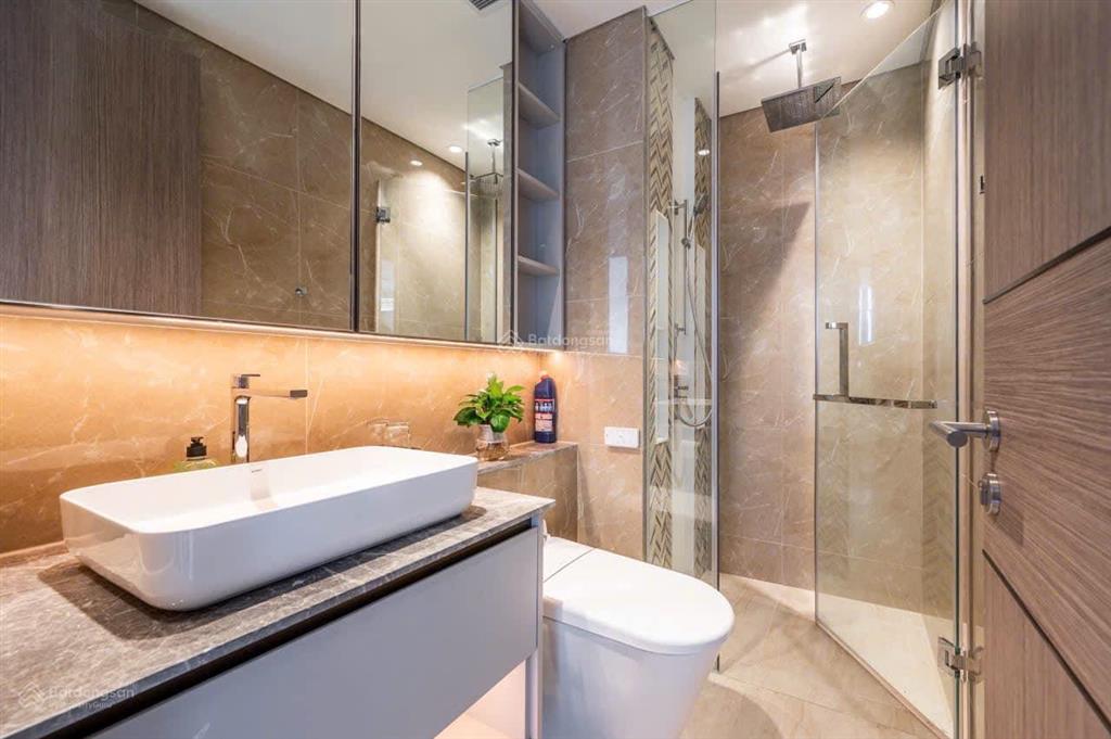 Cần cho thuê căn hộ galaxy 9 q4. full nt, 2pn, 2wc. dt 70m². giá 15tr/th.  0365 695 ***