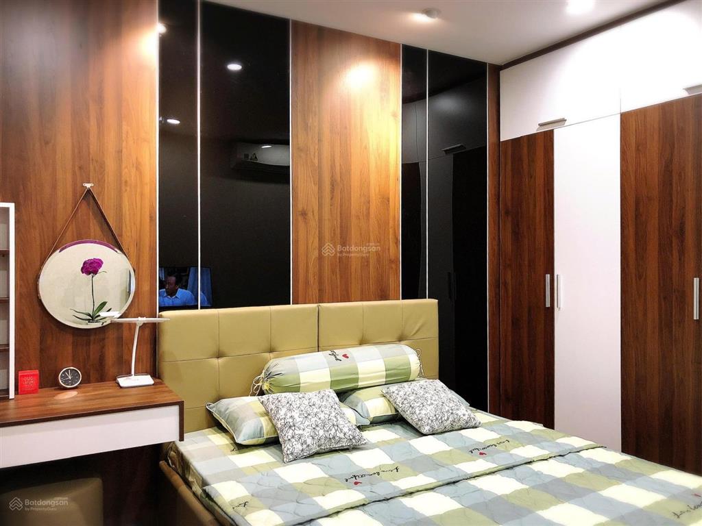 Bán căn hộ 2pn, 2wc, 68m2 tại the gold view, bến vân đồn, q4, hcm, 6,5 tỷ,  0365 695 ***