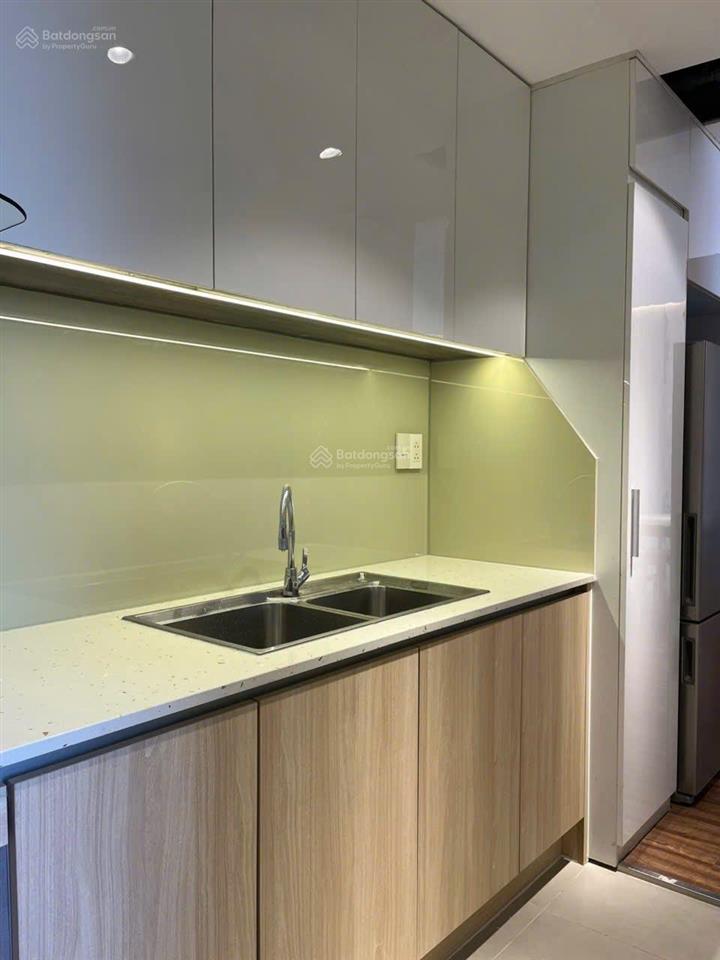 Cần cho thuê gấp căn hộ xi grand court. dt 80m2, 2pn, 2wc, full nt. giá 18tr/th.  0365 695 ***