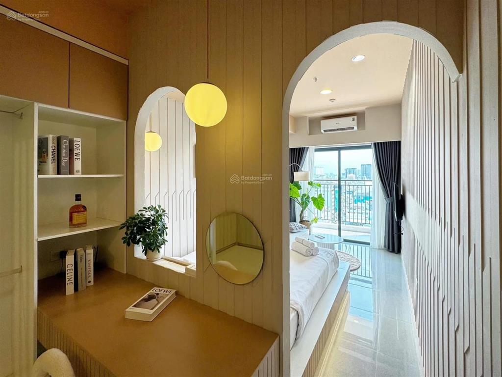 Cần cho thuê gấp căn hộ sky center. dt 36m2, officetel, 1wc. giá 11tr/th.  0365 695 ***