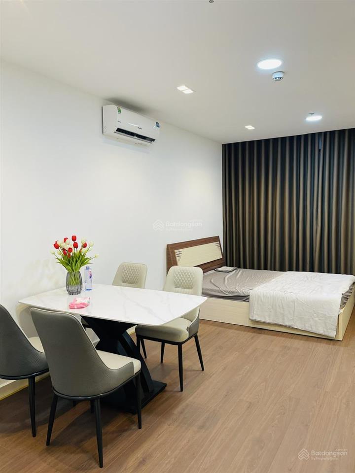Cần cho thuê gấp căn hộ the everrich infinity. dt 38m2, officetel 1wc. giá 12tr/th.  0365 695 ***