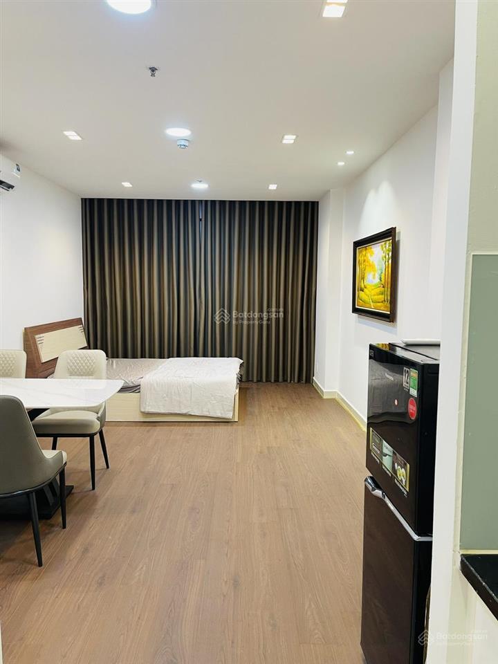 Cần cho thuê gấp căn hộ the everrich infinity. dt 38m2, officetel 1wc. giá 12tr/th.  0365 695 ***