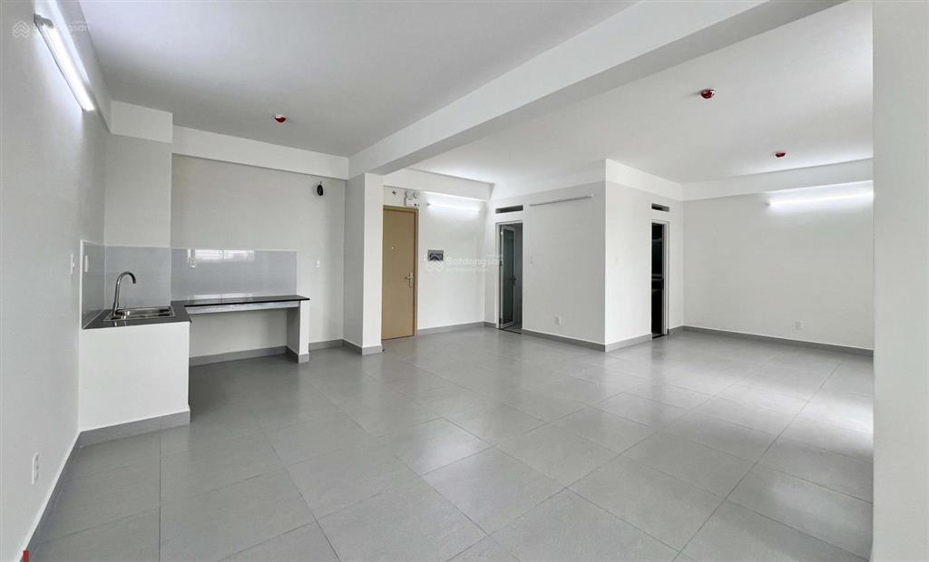 Giá 5tr/tháng, thuê nhà 2 phòng ngủ 56m2, mới 100%, nam long ii. hợp đồng 1 năm.