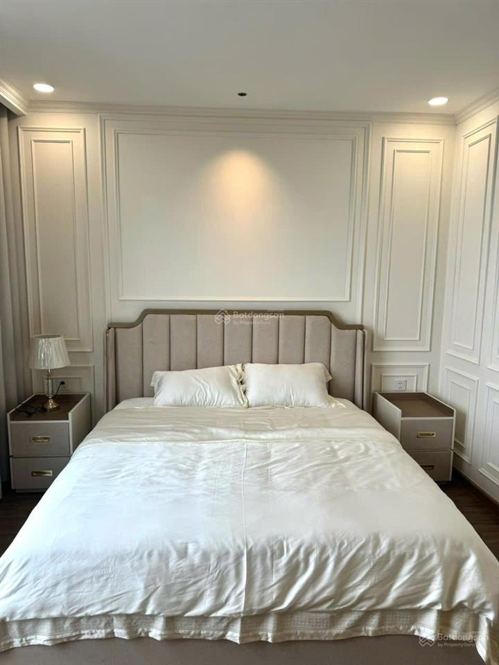 Cho thuê căn hộ nội thất cao cấp landmark 81vinhome center park3pn