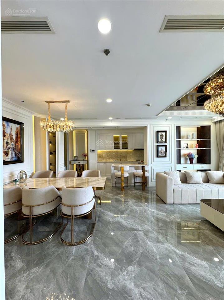 Cho thuê căn hộ nội thất cao cấp landmark 81vinhome center park3pn