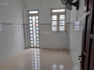 Nhà thuê giá rẻ hẻm xe hơi lạc long quân, p3, q11