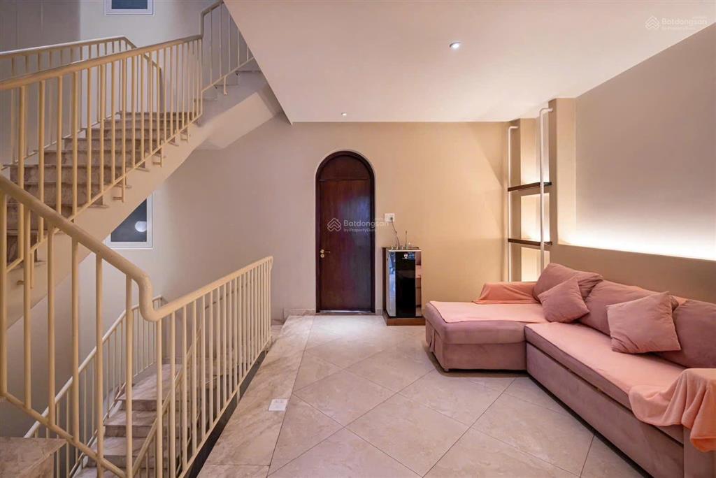 Cho thuê văn phòng 90tr/tháng bình trưng tây quận 2 7x20m(140m2) sg mystery villas  0934509***