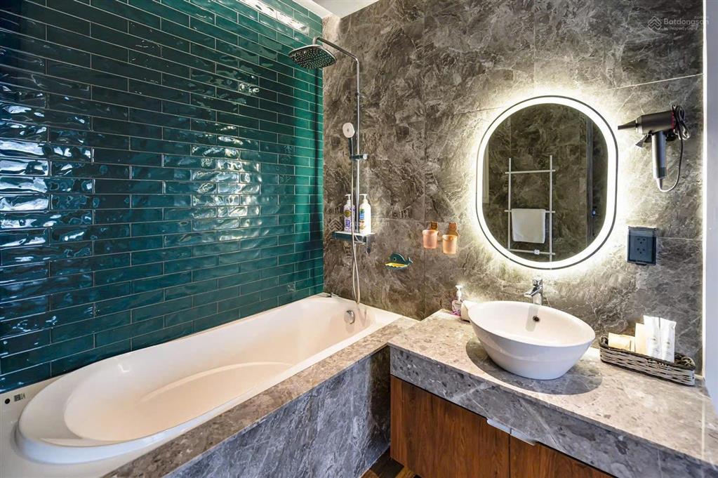 Cho thuê văn phòng 90tr/tháng bình trưng tây quận 2 7x20m(140m2) sg mystery villas  0934509***