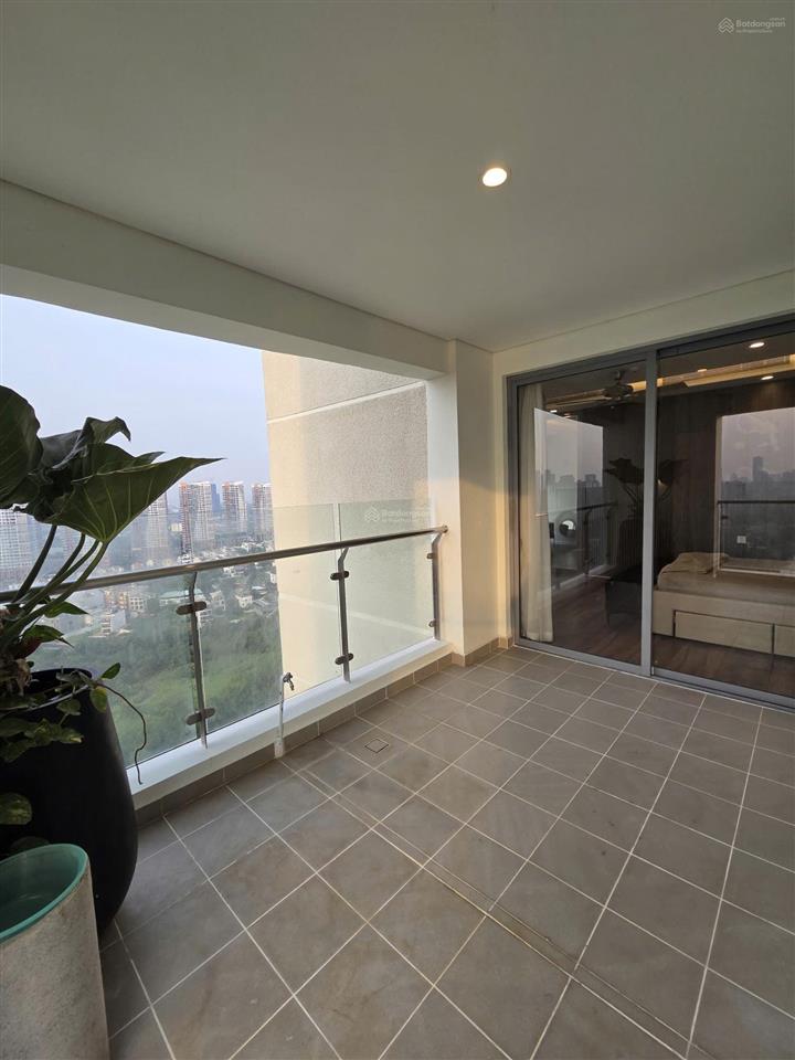 Cho thuê ch sky villa đảo kim cương  4pn  dt 158m2, giá thuê 158 triệu/tháng   0934 509 ***