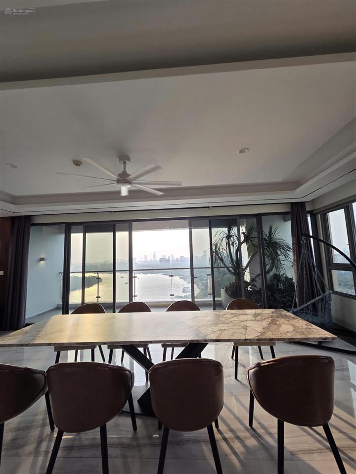 Cho thuê ch sky villa đảo kim cương  4pn  dt 158m2, giá thuê 158 triệu/tháng   0934 509 ***