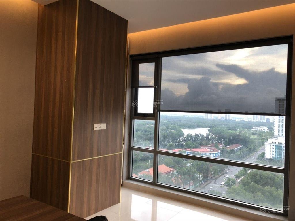 Bán condotel golden king, 2,2 tỷ, 35m2, view đẹp, nội thất full