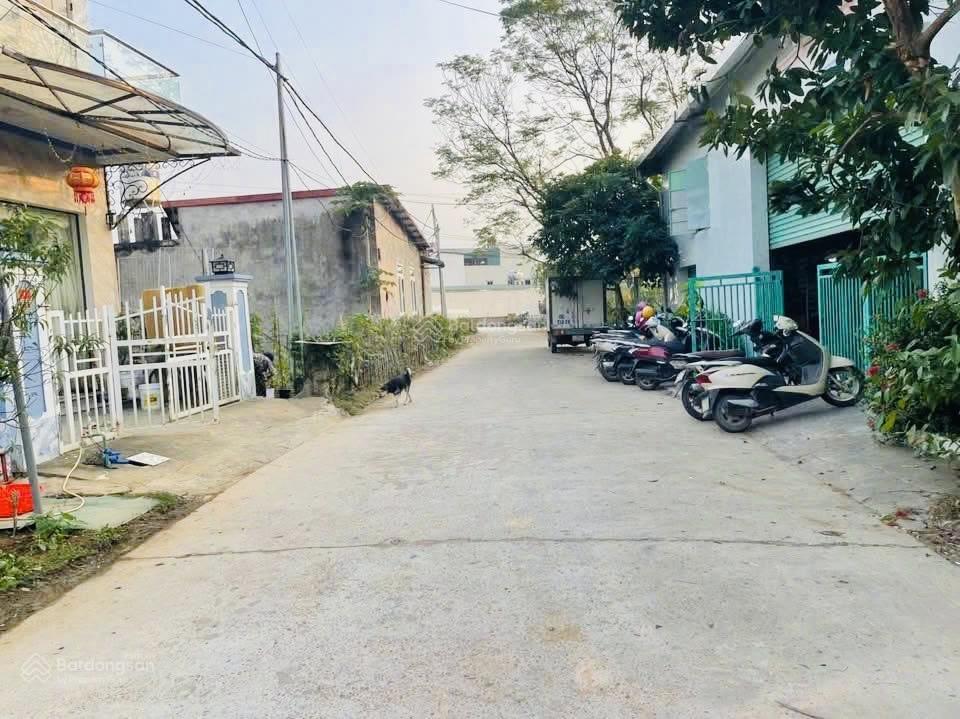 Bán đất nền hòa lạc 100m2 sổ đỏ full thổ cư vị trí tiềm năng, đầu tư sinh lời