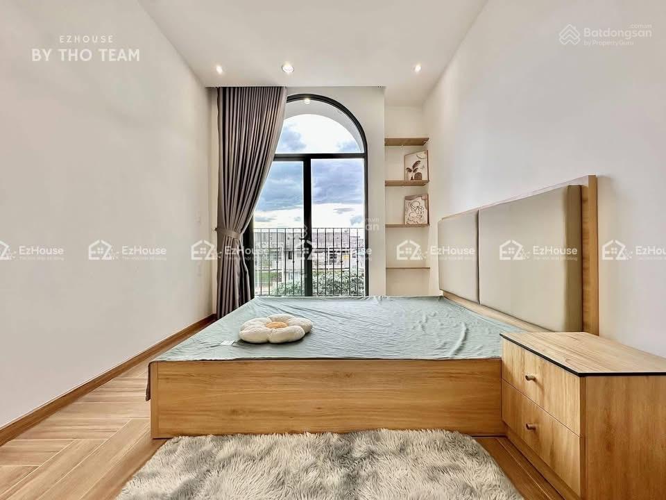 Khai trương căn hộ ban công/cửa sổ  full nội thất  tân phú giáp ranh quận tân bình