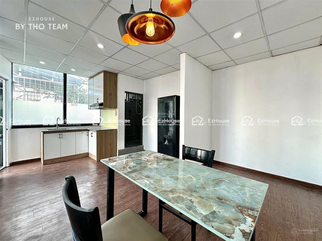 Một phòng ngủ diện tích khủng ~ tách bếp riêng biệt || sát vách etown cộng hoà