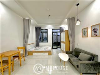 Studio ban công thoáng full nội thất đẹp keng | nhà thang máy