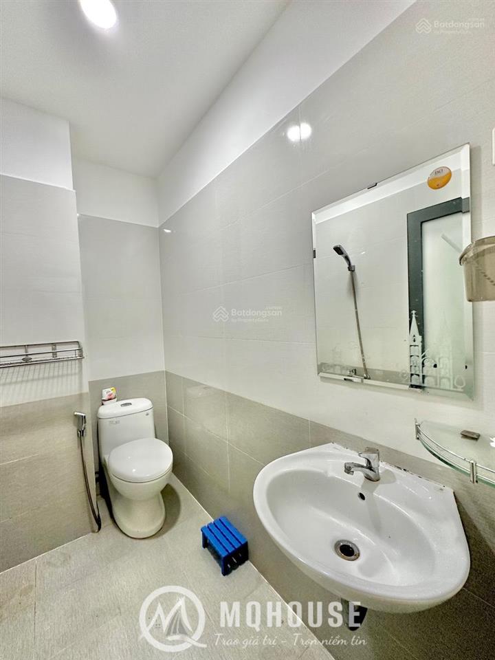Studio ban công thoáng full nội thất đẹp keng | nhà thang máy