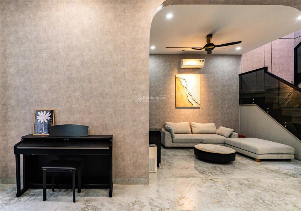 Nhà cho thuê nguyên căn. dt 7x20 thạnh mỹ lợi full nội thất cao cấp 53tr
