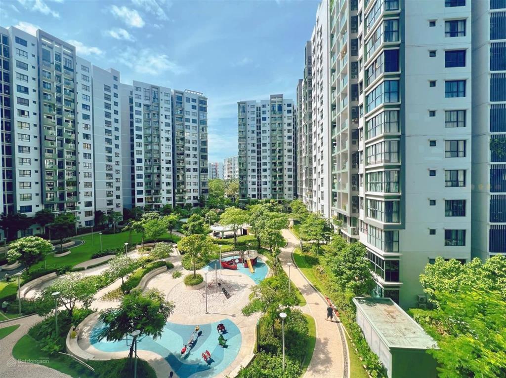Cho thuê 3pn 2wc + 1 kho emerald celadon 112m2
