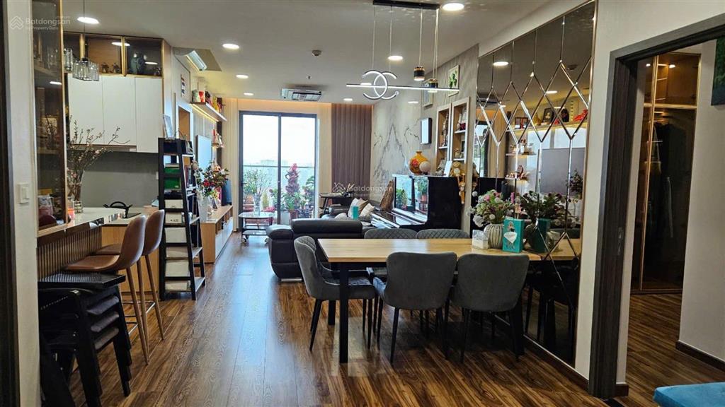 Bán căn hộ 3pn centery full nội thất cao cấp sang trọng
