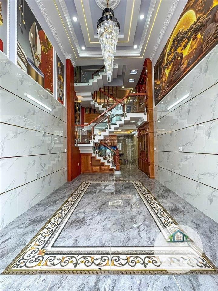 Siêu phẩm chỉ 1 sec lê văn quới  hxh 8m thông  55m2 (4x14) 5 tầng mới đẹp ở ngay  chỉ 8.x tỷ