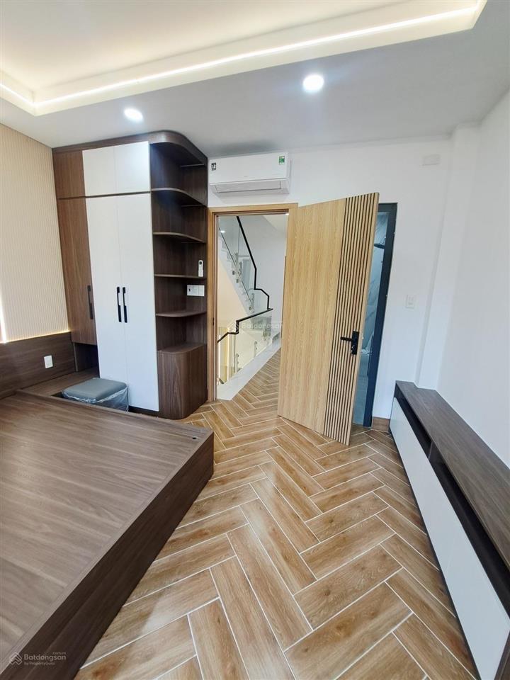 Nhà đẹp hương lộ 2  giáp lê văn quới  hẻm xe hơi thông  55m2 4 tầng  chỉ 7,5 tỷ