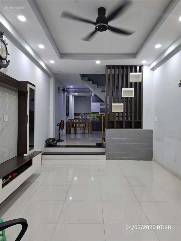 Bán gấp nhà đường dương đình cúc 64m2 sổ hồng riêng