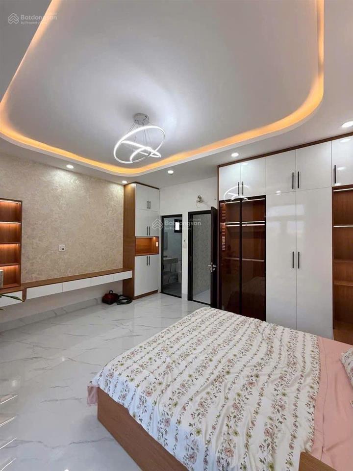 Nhà 1 trệt, 1 lầu đường quốc lộ 50, bình hưng 80m2 shr
