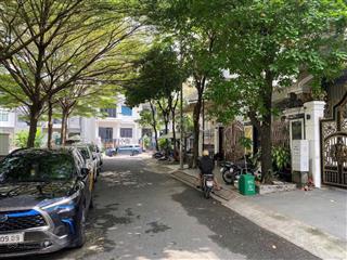 Chính chủ bán biệt thự him lam, quận 7  thiết kế sang trọng, 4 tầng, gần công viên, giá 38,5 tỷ