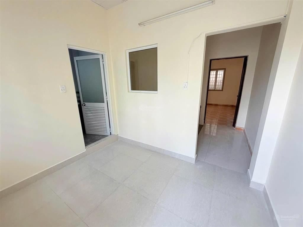 Cho thuê nhà phố kdc tân quy đông q7  mặt tiền ngang 6m , phù hợp làm lớp dạy , vpcty  kd online