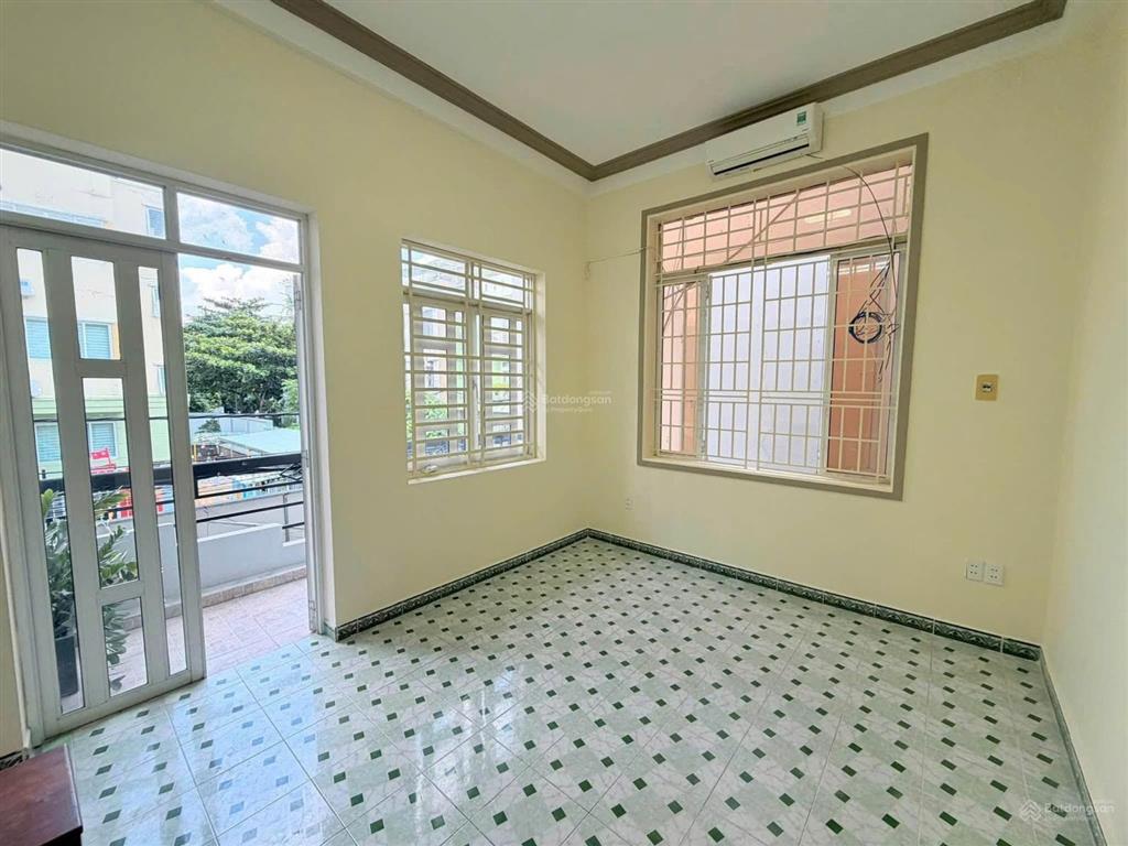 Cho thuê nhà phố kdc tân quy đông q7  mặt tiền ngang 6m , phù hợp làm lớp dạy , vpcty  kd online