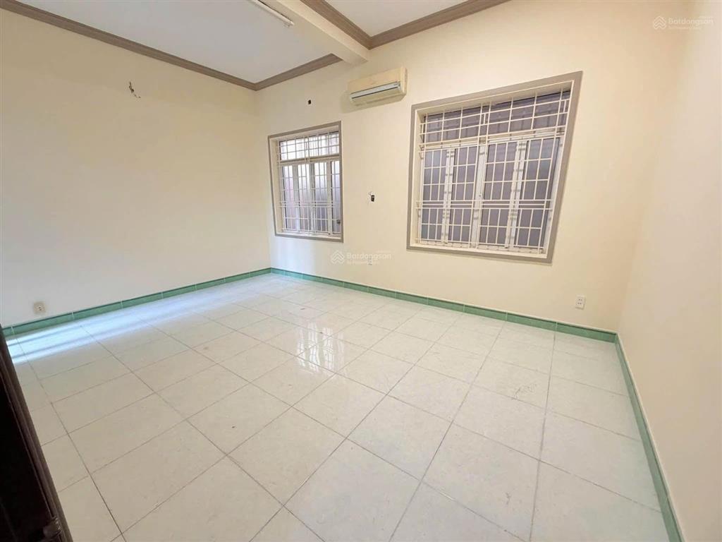 Cho thuê nhà phố kdc tân quy đông q7  mặt tiền ngang 6m , phù hợp làm lớp dạy , vpcty  kd online