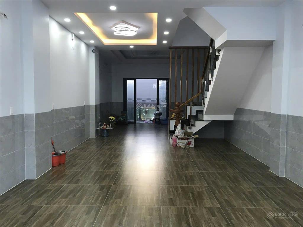 Cho thuê nhà mặt tiền đường d4 kdc jamona city (85m2)  phù hợp ở & làm vp công ty  4 phòng ngủ