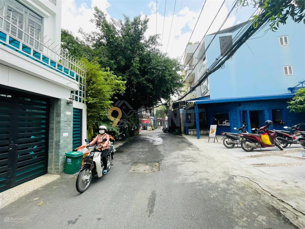 Hiếmnhà cấp 4  2 mặt tiền trước sau ôtô thông  ngay võ văn ngân  gần vincom thủ đức  ngang 6m