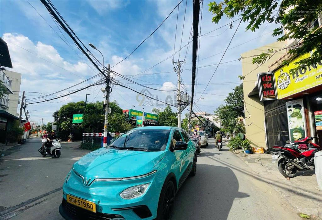 Siêu phẩm mặt tiền kd  ngay chợ thủ đức  gần đặng văn bi  ga metro  tiện xây mới  ngang 6m