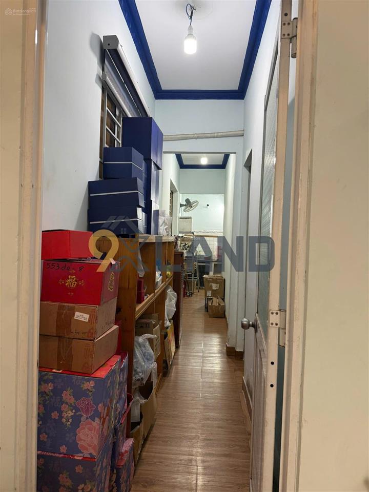 Nhà cấp 4  hẻm xe hơi trước nhà  gần đặng văn bi  5 phút ra ga metro  vành đai đang thi công