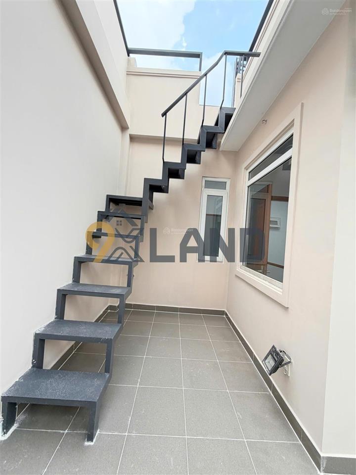 Nhà 3 tầng có sân thượng  hẻm xe hơi  khu vip dân trí  đường kha vạn cân  170m2 ngang 6m