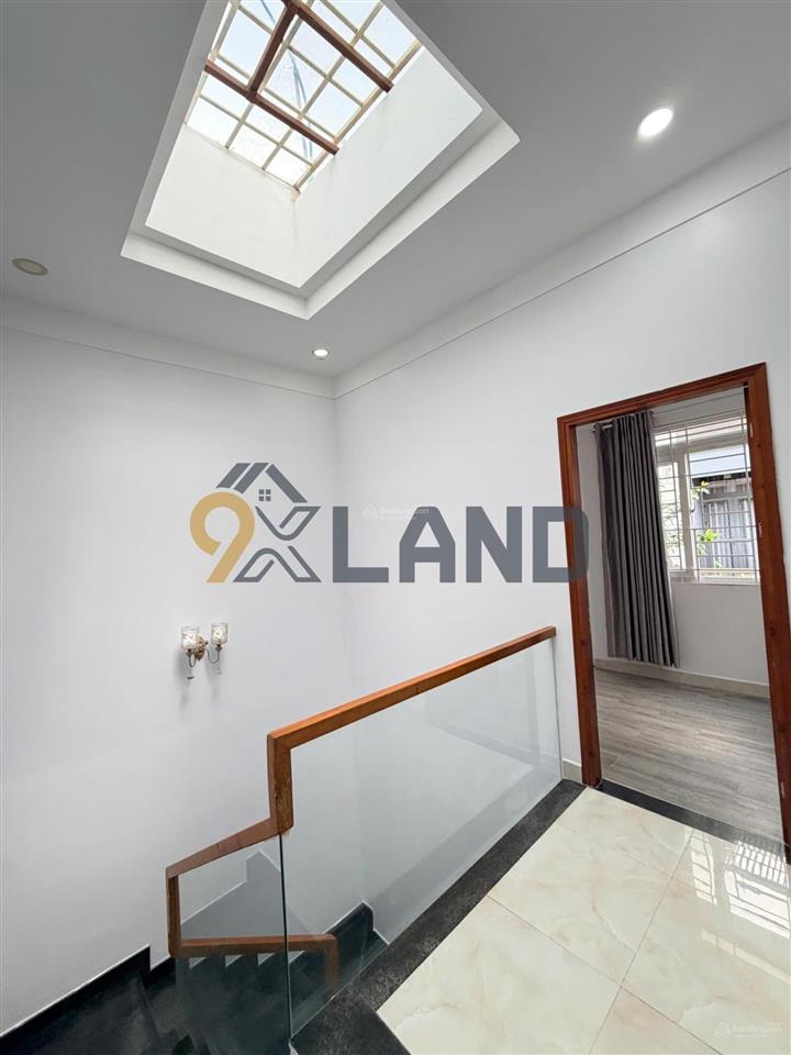 Nhà 3 tầng có sân thượng  hẻm xe hơi  khu vip dân trí  đường kha vạn cân  170m2 ngang 6m