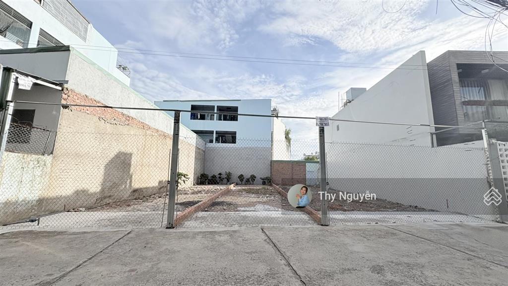 Đất đẹp chuẩn đầu tư f0  ngay đh ngân hàng  hoàng diệu 2 xd 5 tầng