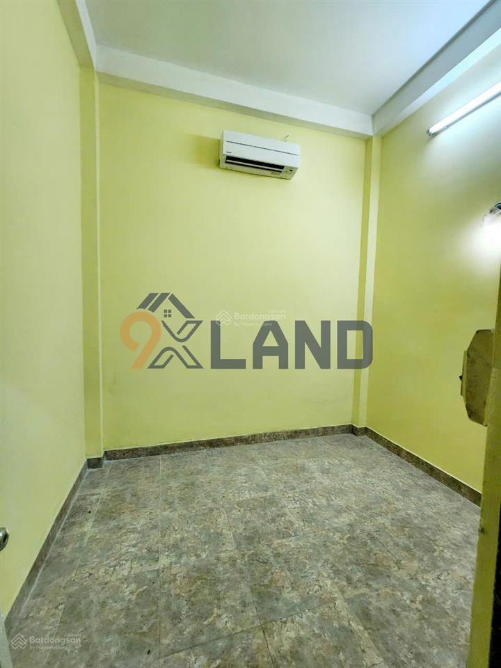 Chỉ 75tr/m2 nhà 2 tầng  hxh  gần chợ  chỉ 100m ra kha vạn cân  ngang ~ 8.5m  gần đh cảnh sát