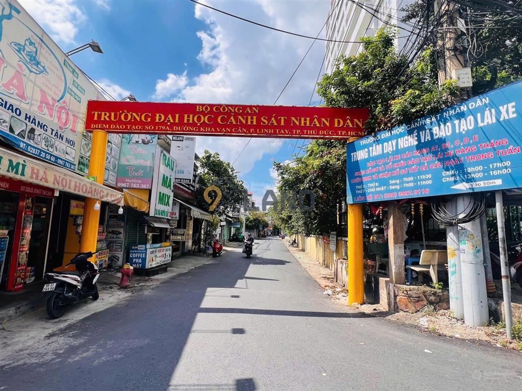 Siêu hiếm nhà mặt tiền  1t1l gần kha vạn cân  ngay trường đại học cảnh sát  105m2 ~ 84 triệu/m2