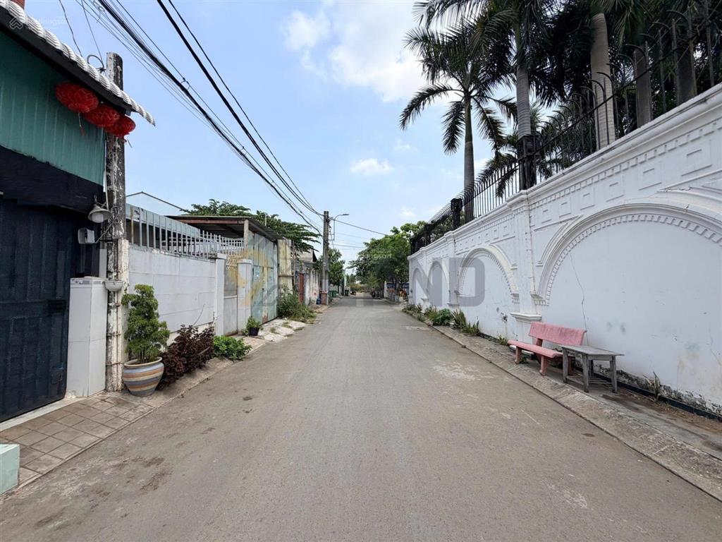 Siêu phẩm chỉ 7.2 tỷ 111m2 ngang 7.1m  đất 2 mặt tiền  tiện xây biệt thự/ chdv gần ga metro