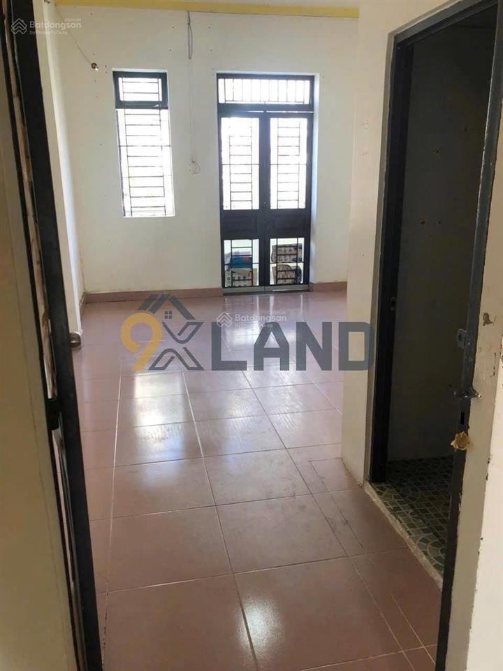 Nhà mt kinh doanh ktx 2 tầng  kdc him lam linh chiểu đường số 19  cạnh đh ngân hàng  76m²