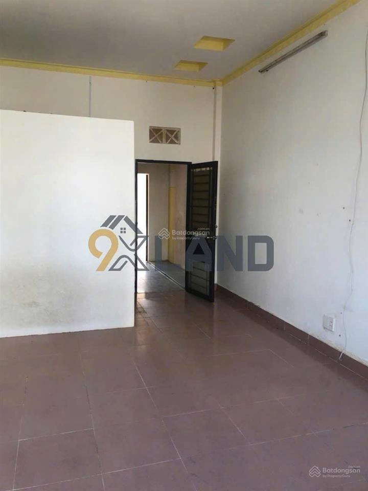 Nhà mt kinh doanh ktx 2 tầng  kdc him lam linh chiểu đường số 19  cạnh đh ngân hàng  76m²