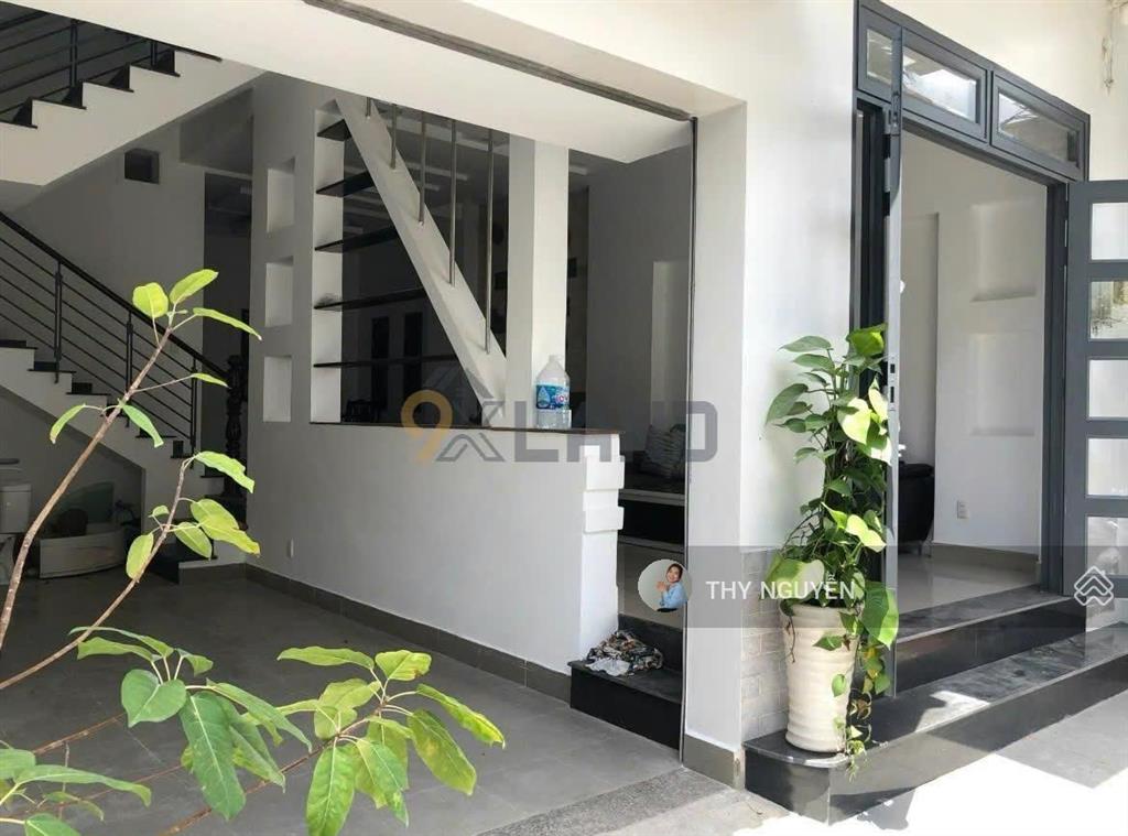 Bán villa phố hẻm xe hơi  đường 20 phường linh đông  80m2, ngang 6.5m