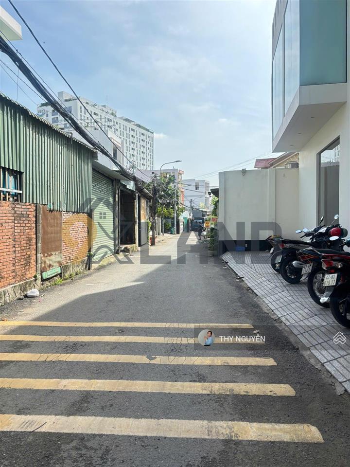 Sót lô đất góc 2 mặt tiền hẻm đường số 2  gần song hành  ga metro xd 4 tầng  165m2 ngang 7m