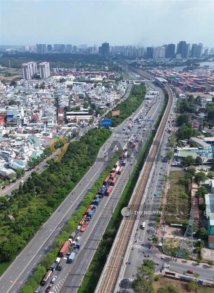 Đất đẹp góc 2 mặt tiền  sát ga metro bình thái  xd 1 hầm 6 tầng  dtsd 156m2  ngang 7,6m