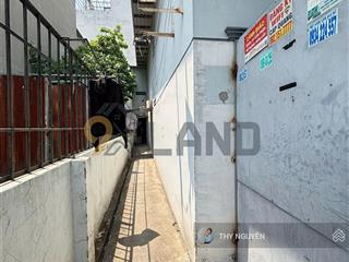 Bán gấp dãy trọ  hẻm xe hơi  kdc an ninh  sát phạm văn đồng  gần vành đai 2 dt 10 tr/ tháng