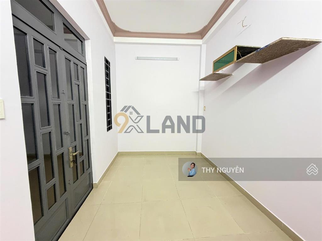 Nhà 5 tầng  xây kiên cố  ngay kha vạn cân  sát đh ngân hàng  hòa công đầy đủ  hẻm 4.5m