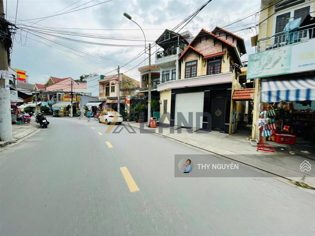 Đất mặt tiền đường 4  tiện xây mới  gần kha vạn cân ngay trung tâm chợ thủ đức  93,4m2