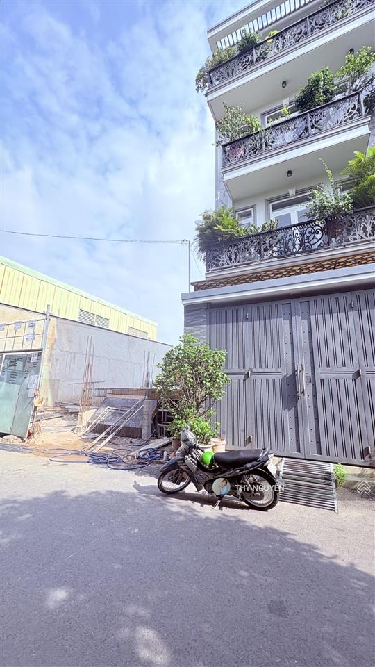 Nhà 4 tầng mới xây kiên cố  50m ra đường đặng văn bi  đường rộng 8m  73m2 ngang 5m